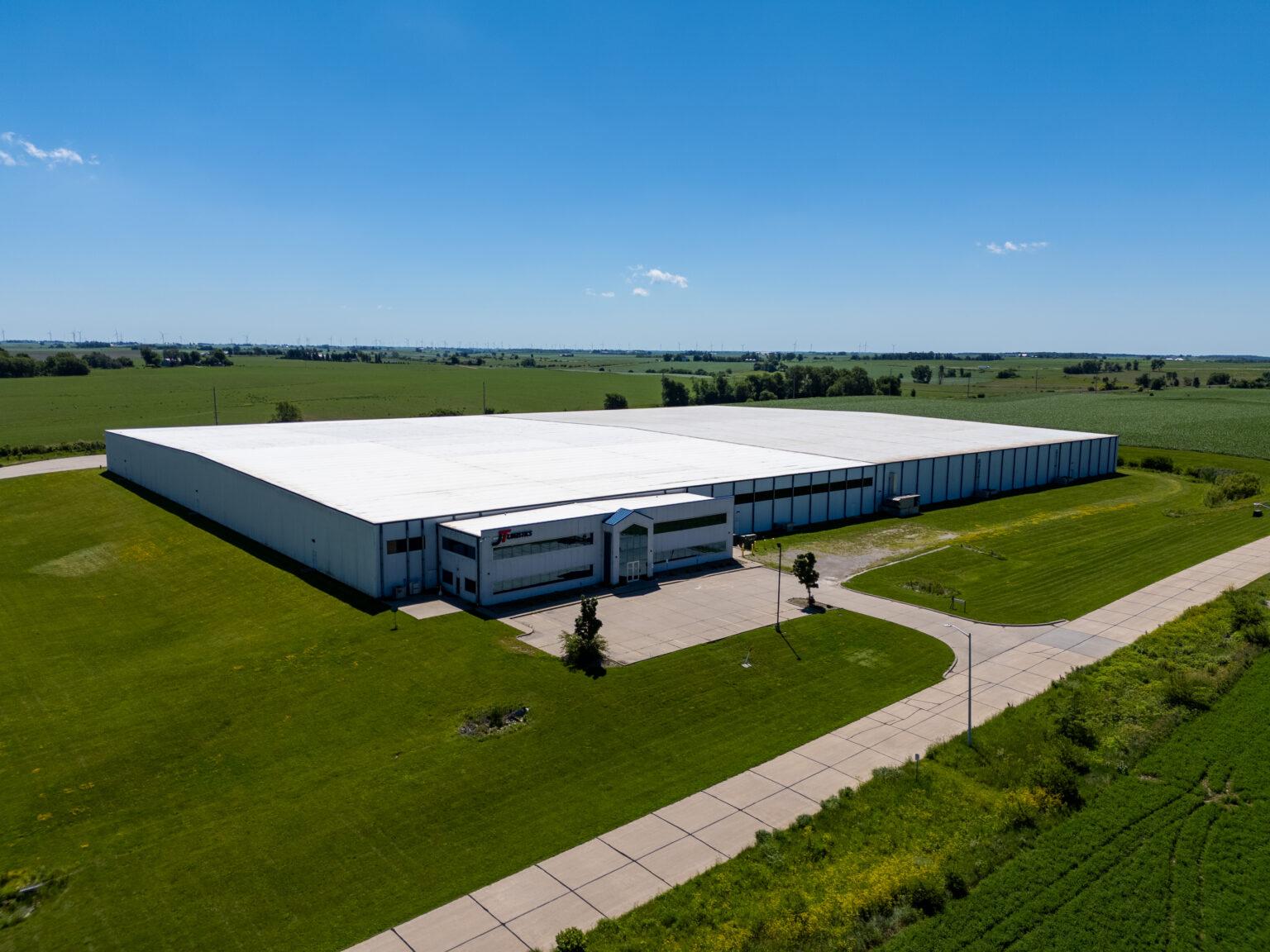 C&S Wholesale Grocers Cold Storage Distribution Center - Box Equities